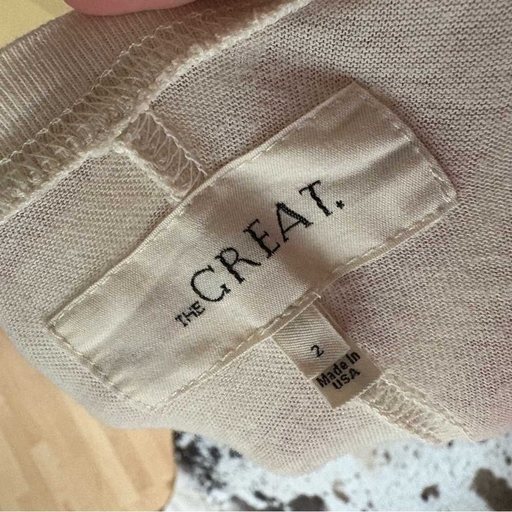 THE GREAT. Cream Long Sleeve 'The Great 41' Appliqué Tee - Picture 6 of 9